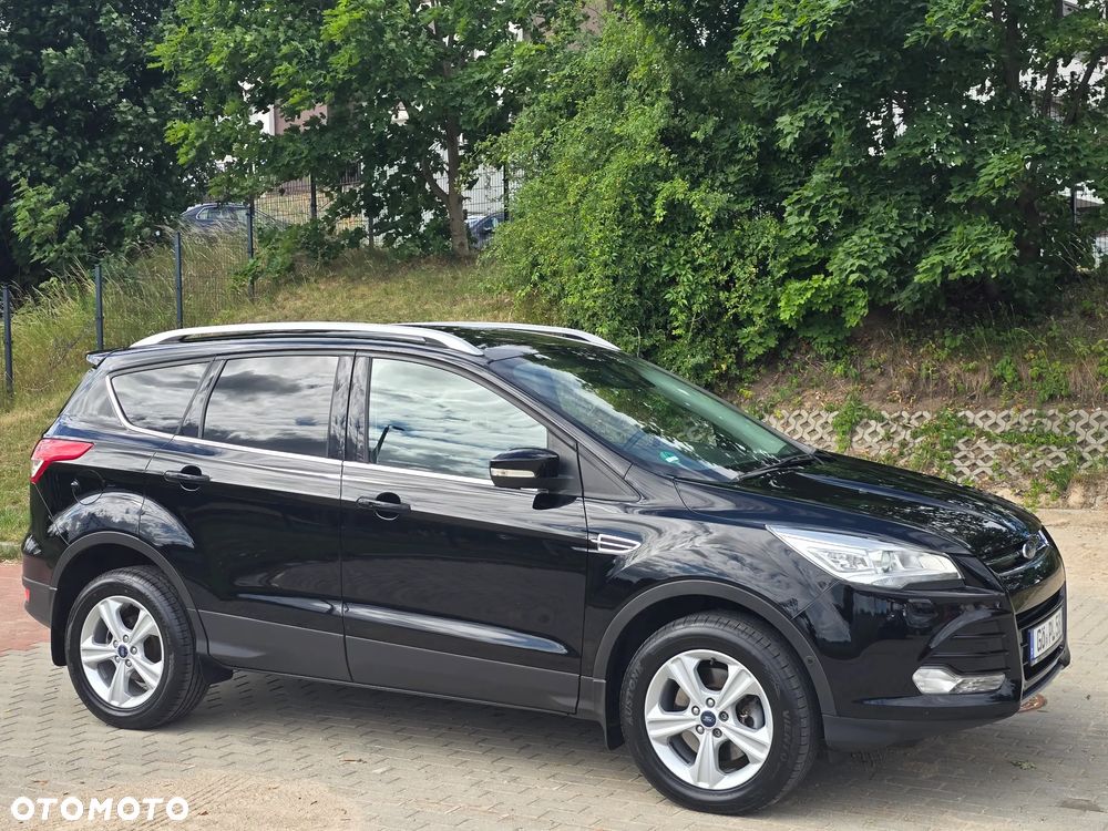 Ford Kuga 2.0 TDCi 4x4 Titanium - 39