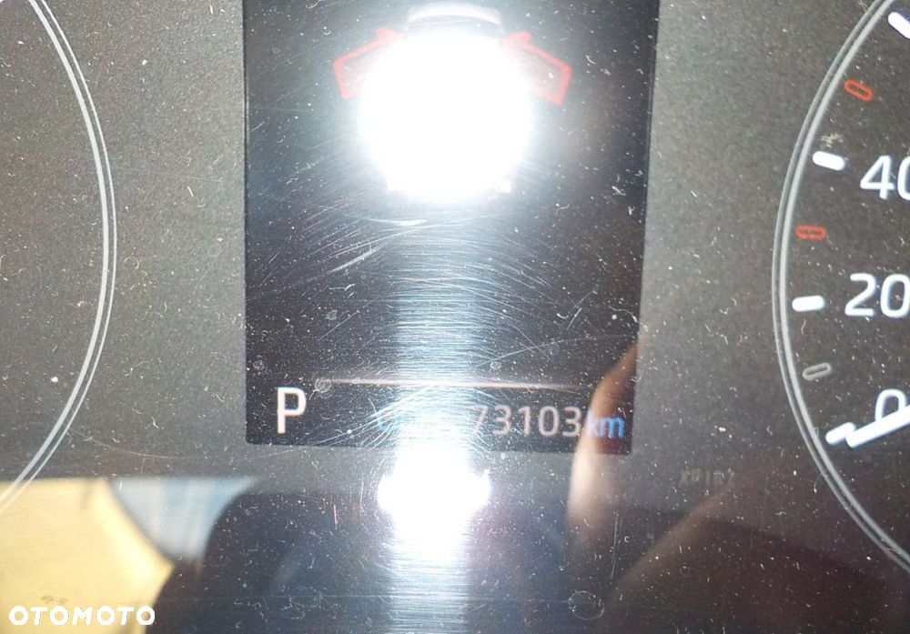 Toyota Yaris - 24