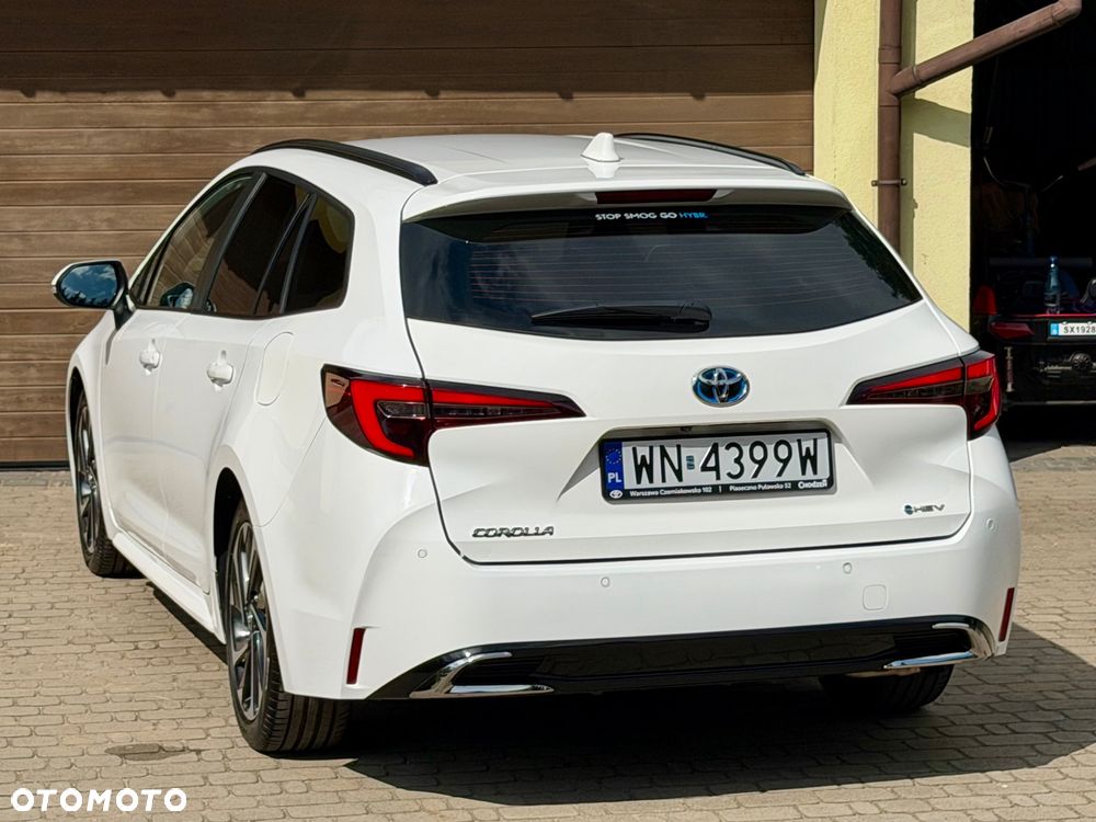 Toyota Corolla 1.8 Hybrid Comfort - 13