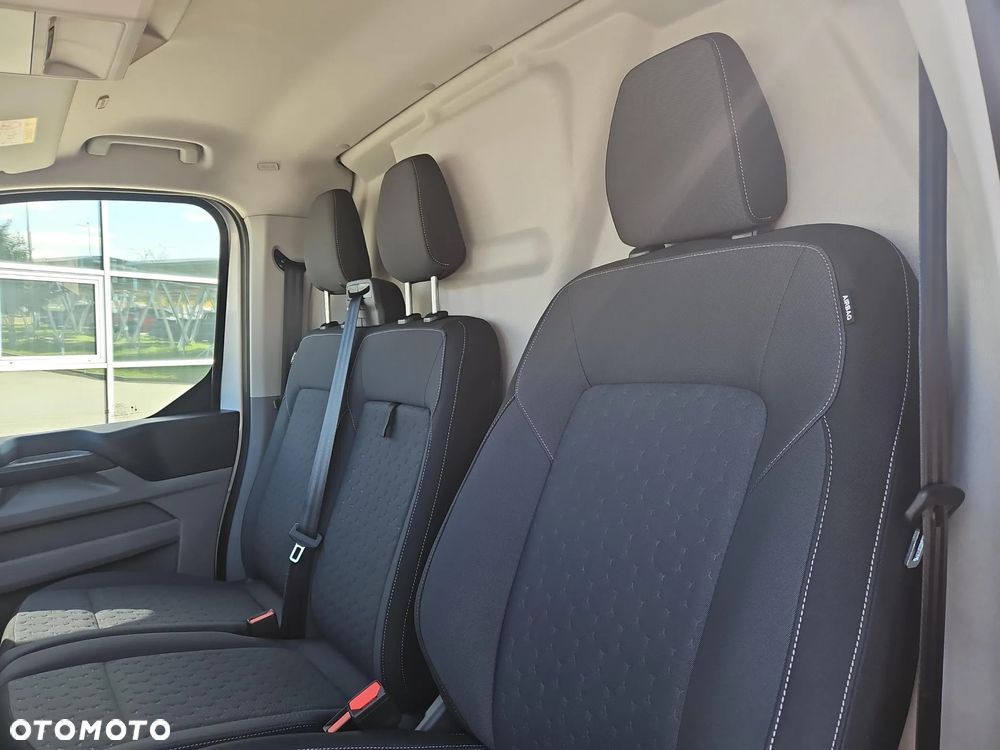 Ford Transit Custom - 12