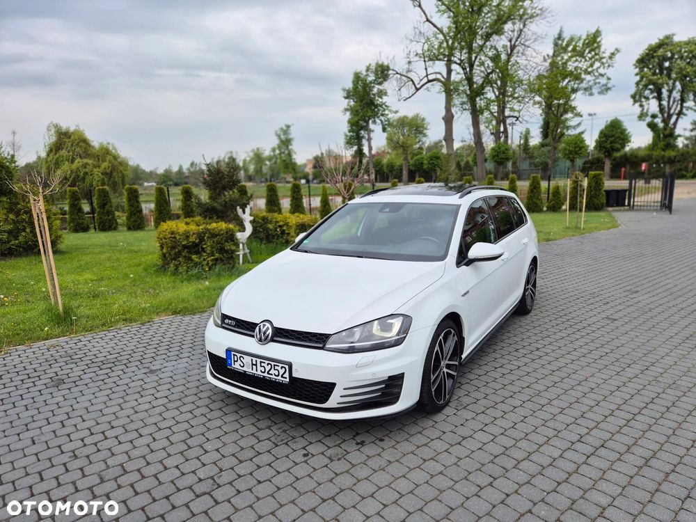 Volkswagen Golf GTD (BlueMotion Technology) - 9