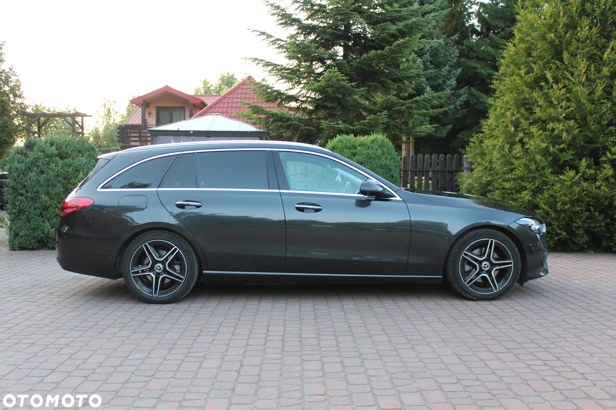 Mercedes-Benz Klasa C 220 d T 9G-TRONIC - 13