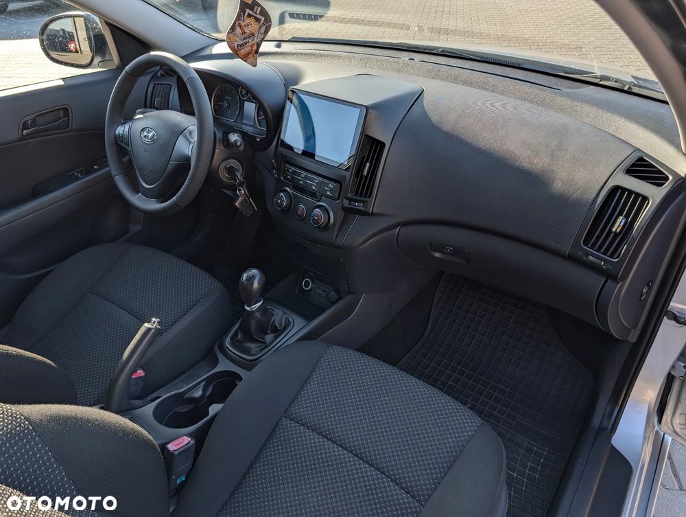 Hyundai i30 1.4 Classic - 27