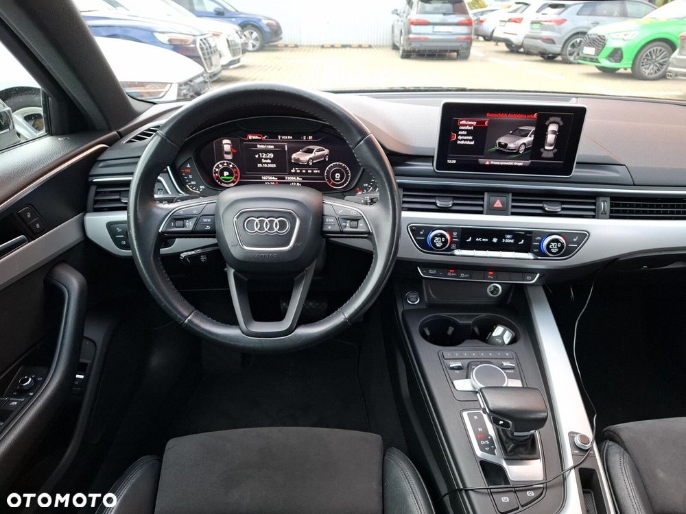 Audi A4 Limousine - 10