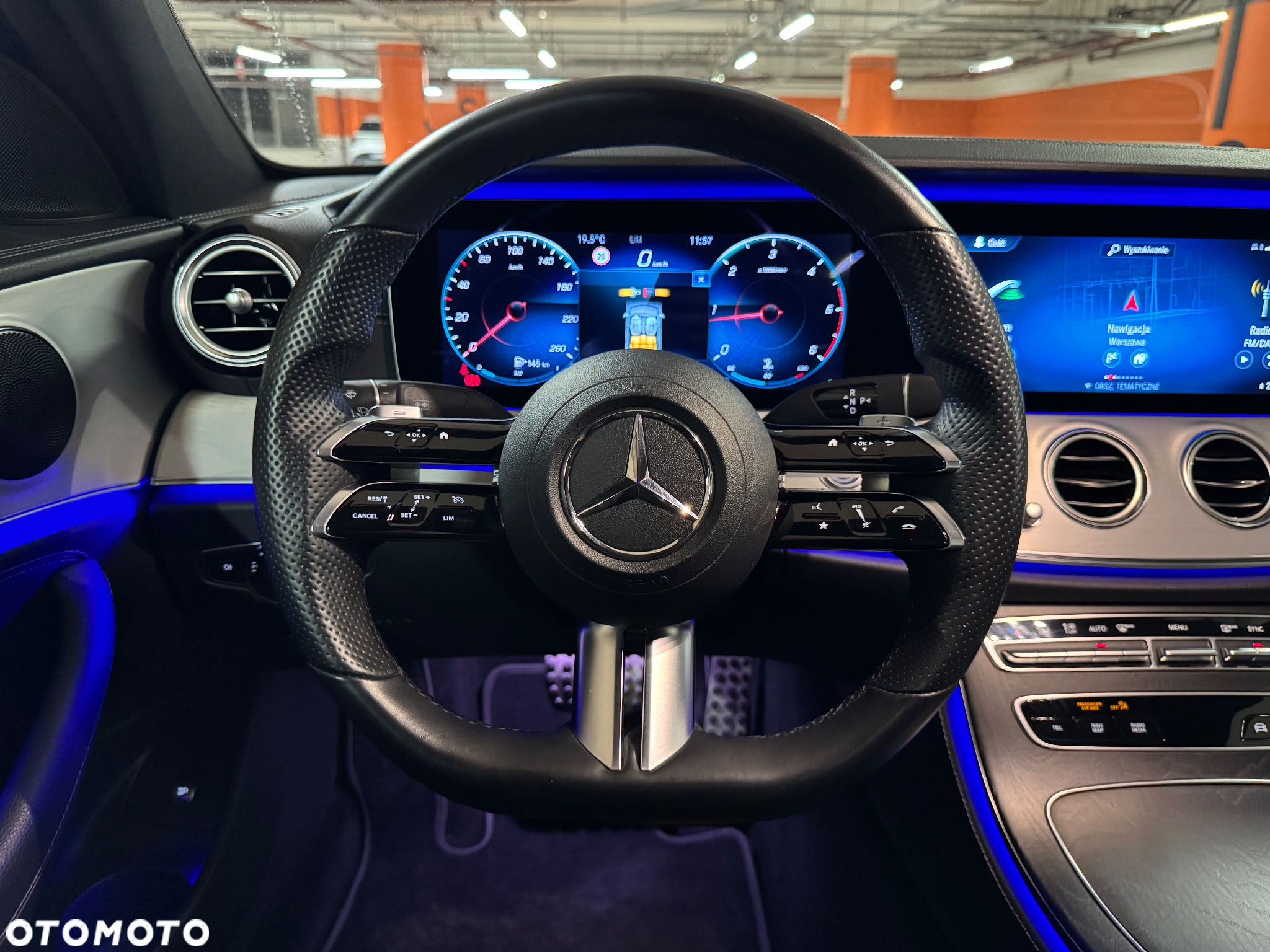 Mercedes-Benz Klasa E 220 d 4-Matic AMG - 14