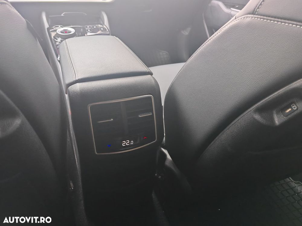 Kia Sportage 1.6 T-GDI PHEV 6AT 4x4 GT Line - 8