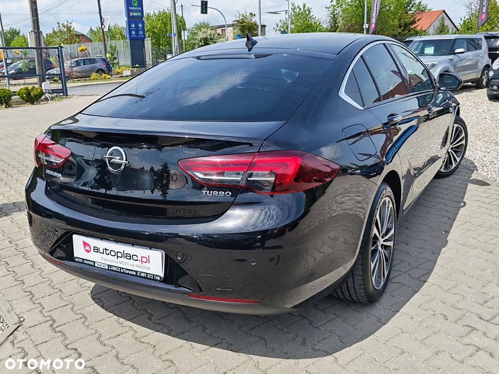 Opel Insignia 1.5 T Elite S&S - 8