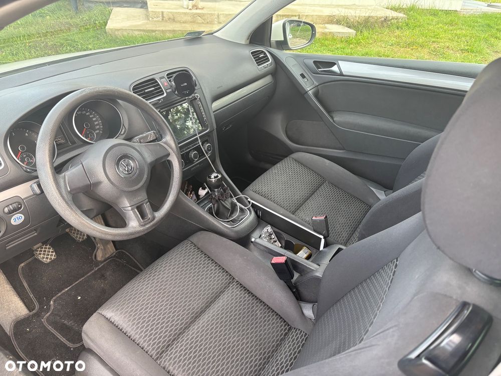 Volkswagen Golf VI 1.6 TDI BlueMot Comfortline - 6