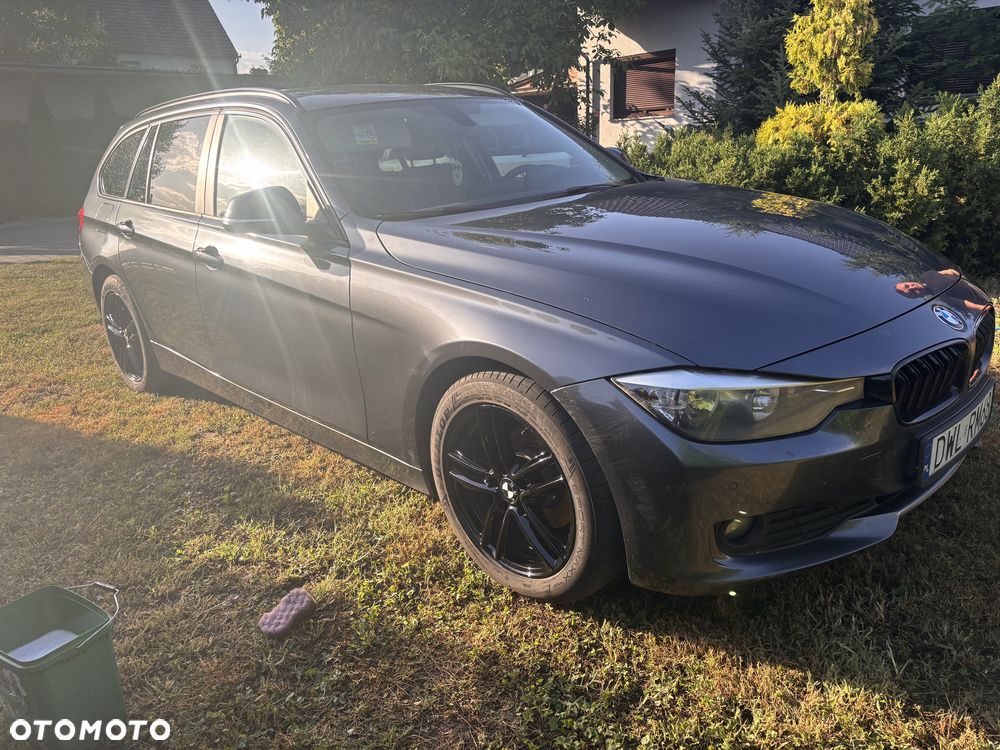 BMW Seria 3 - 1