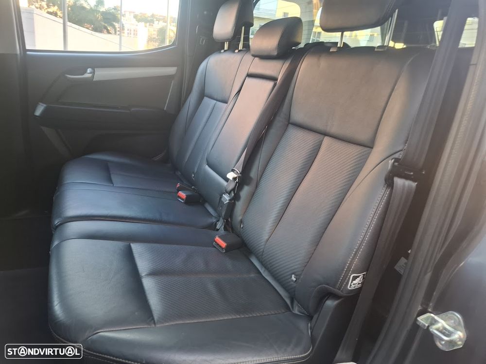 Isuzu D-Max 4x4 Cabine Dupla Auto Premium - 35