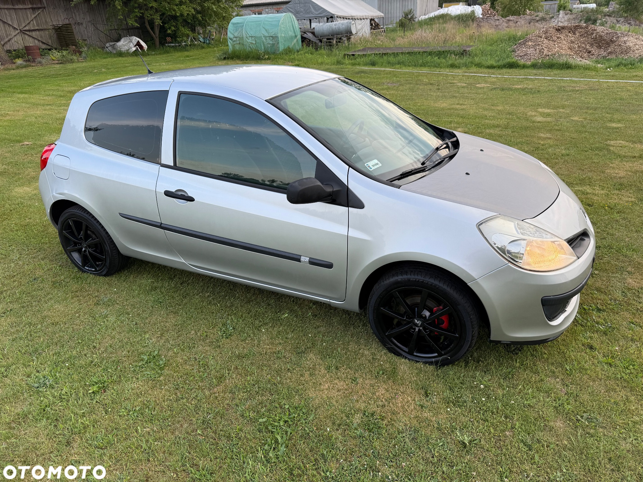 Renault Clio 1.2 16V Authentique - 10