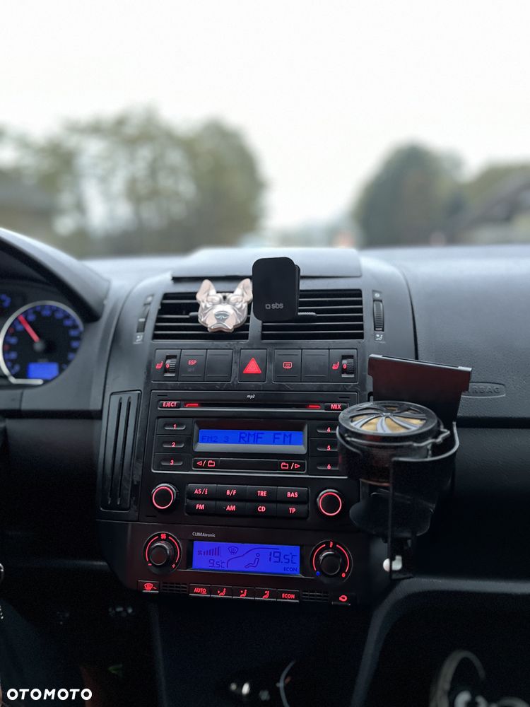 Volkswagen Polo 2006 photo 5