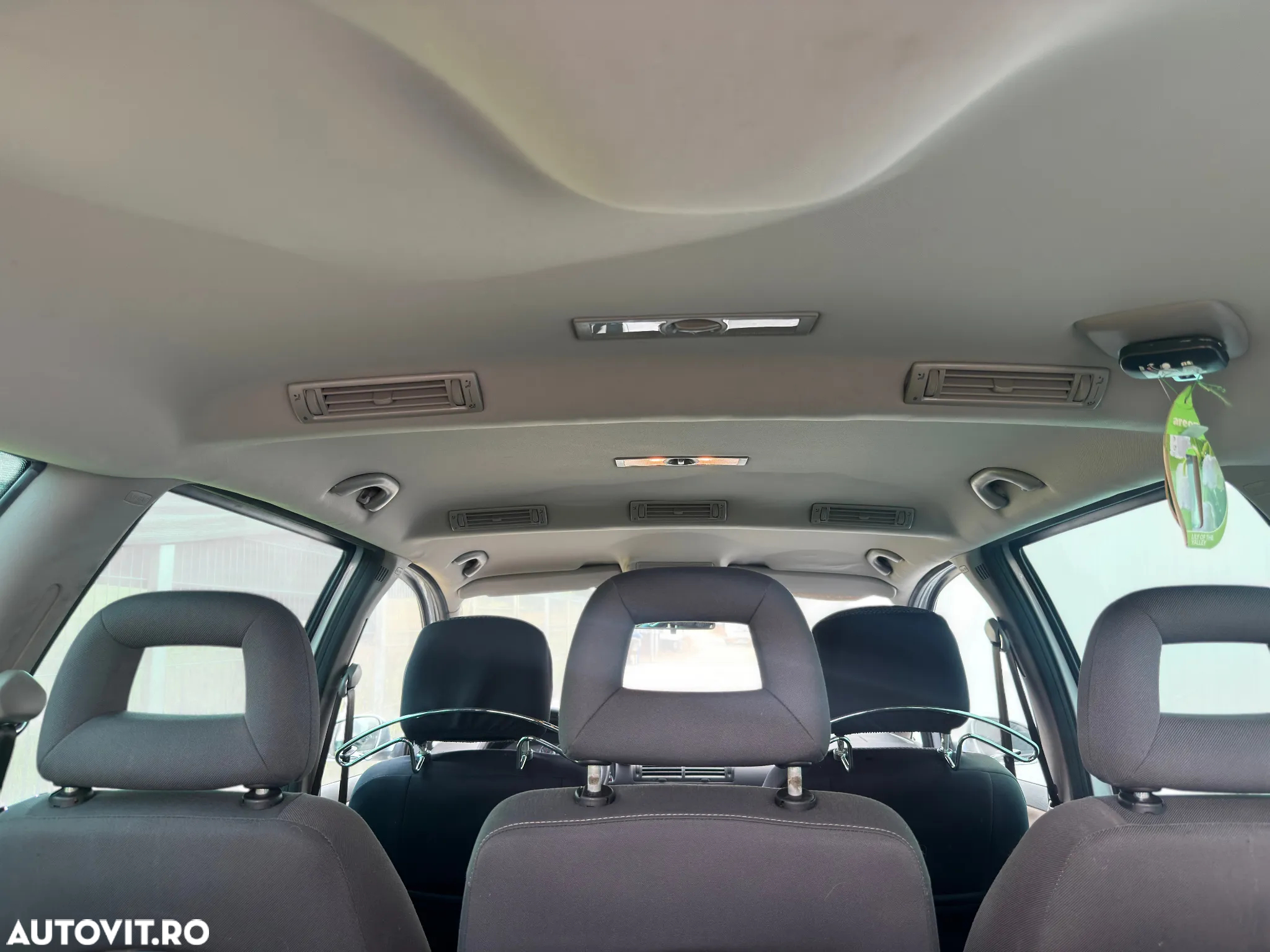 Volkswagen Sharan 2.0 TDI DPF Exclusive Edition - 14