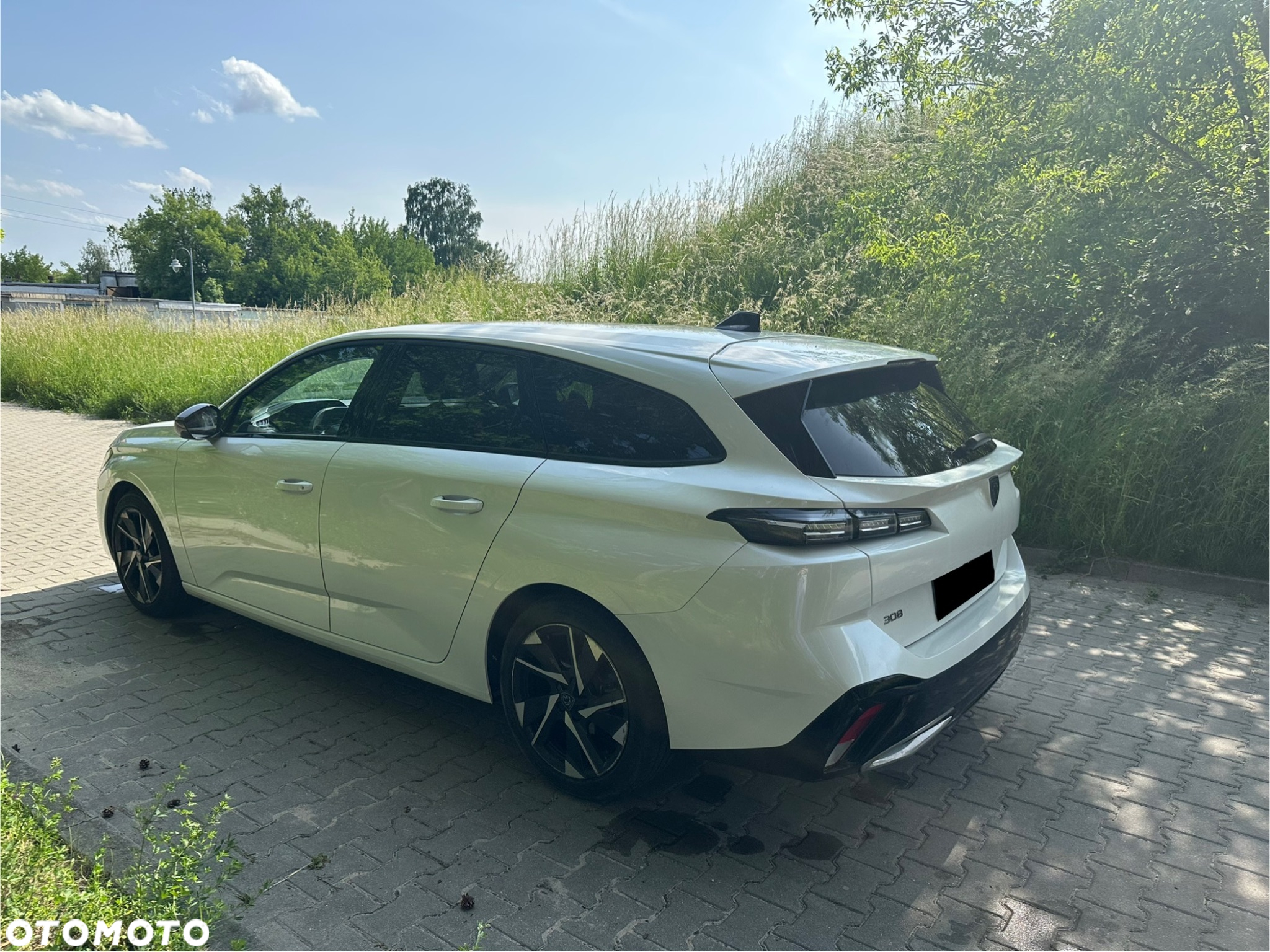 Peugeot 308 1.2 PureTech Allure Pack S&S EAT8 - 4