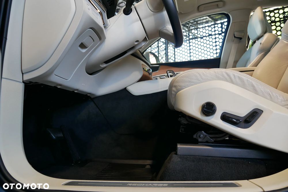 Volvo XC 90 T8 AWD Plug-In Hybrid Inscription 6os - 21