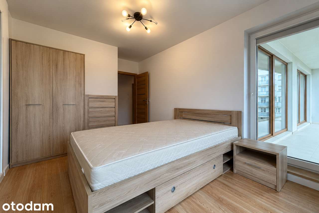 Komuny Paryskiej 56, 3 pokoje, balkon, lazienka
