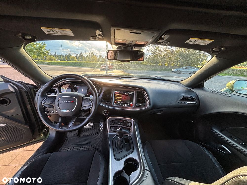 Dodge Challenger 3.6 GT AWD - 12