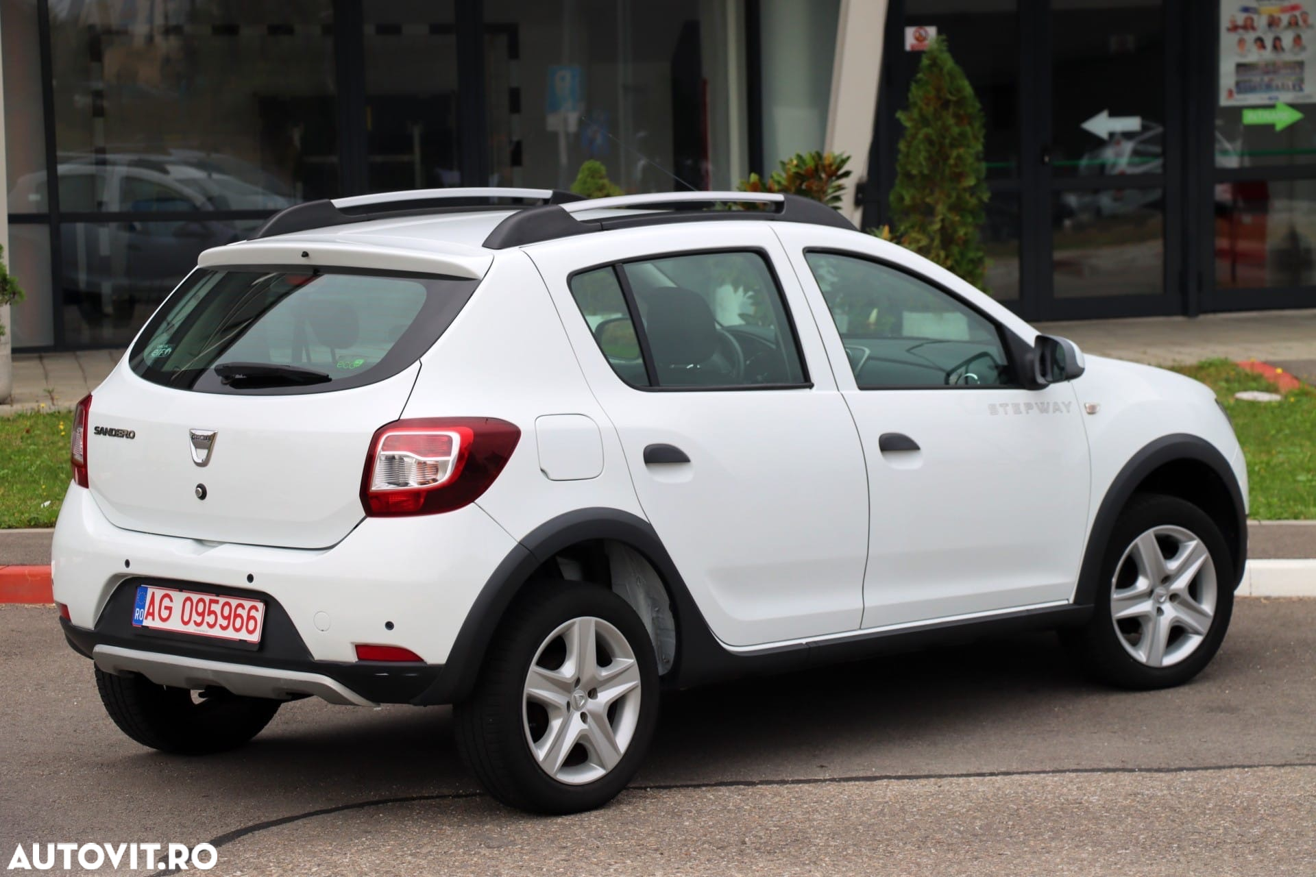 Dacia Sandero Stepway TCe 90 (S&S) Celebration - 5