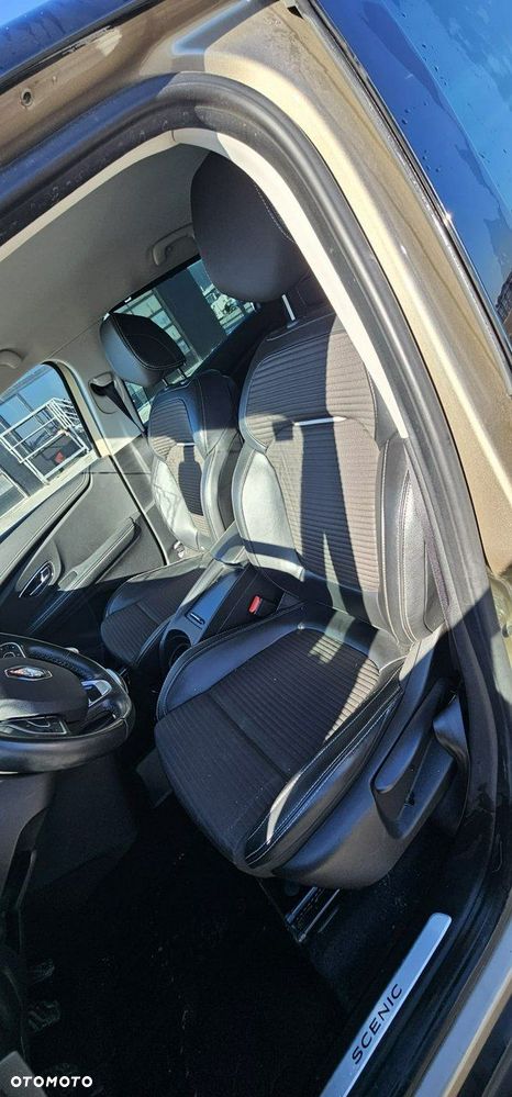 Renault Scenic - 16