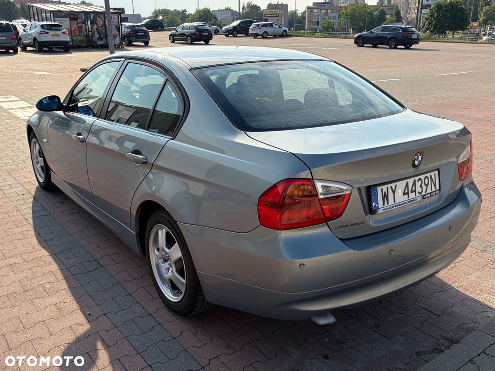 BMW Seria 3 318d DPF - 7