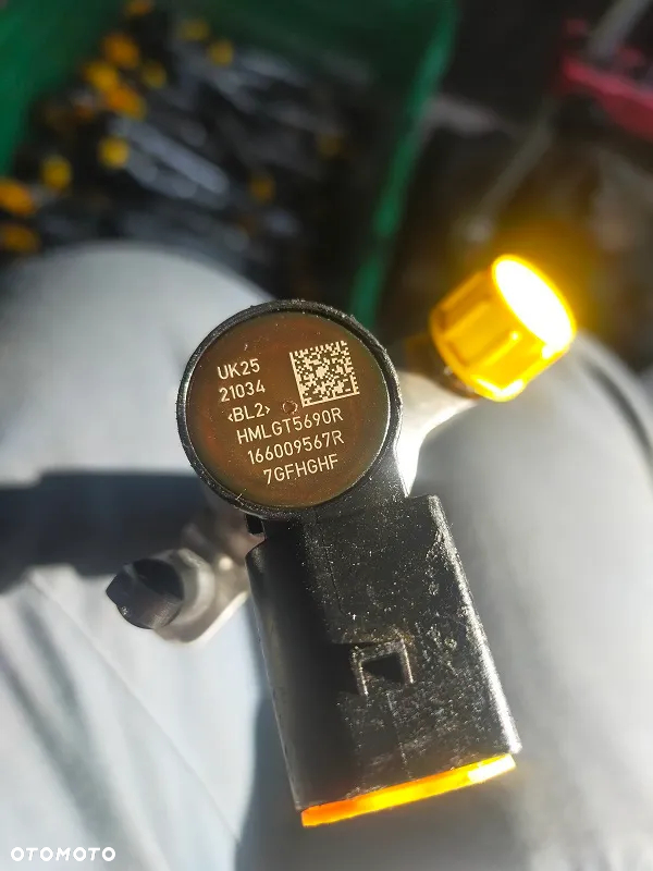 166009567R lub HMLG55690R wtryskiwacz VDO piezo - 2