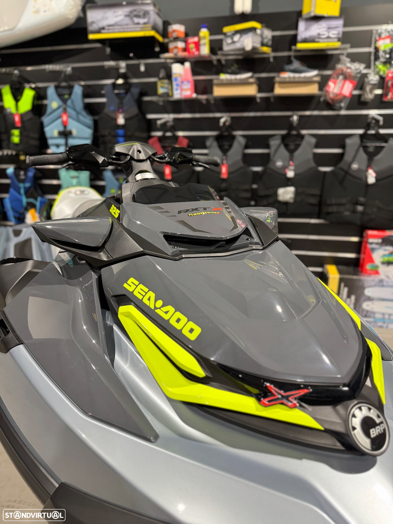 Sea-Doo RXT-X 325 RS - 2