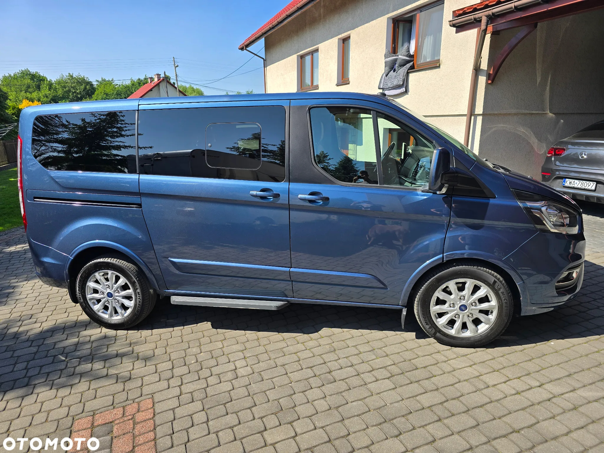 Ford Tourneo Custom 2.0 EcoBlue L1 Titanium - 2