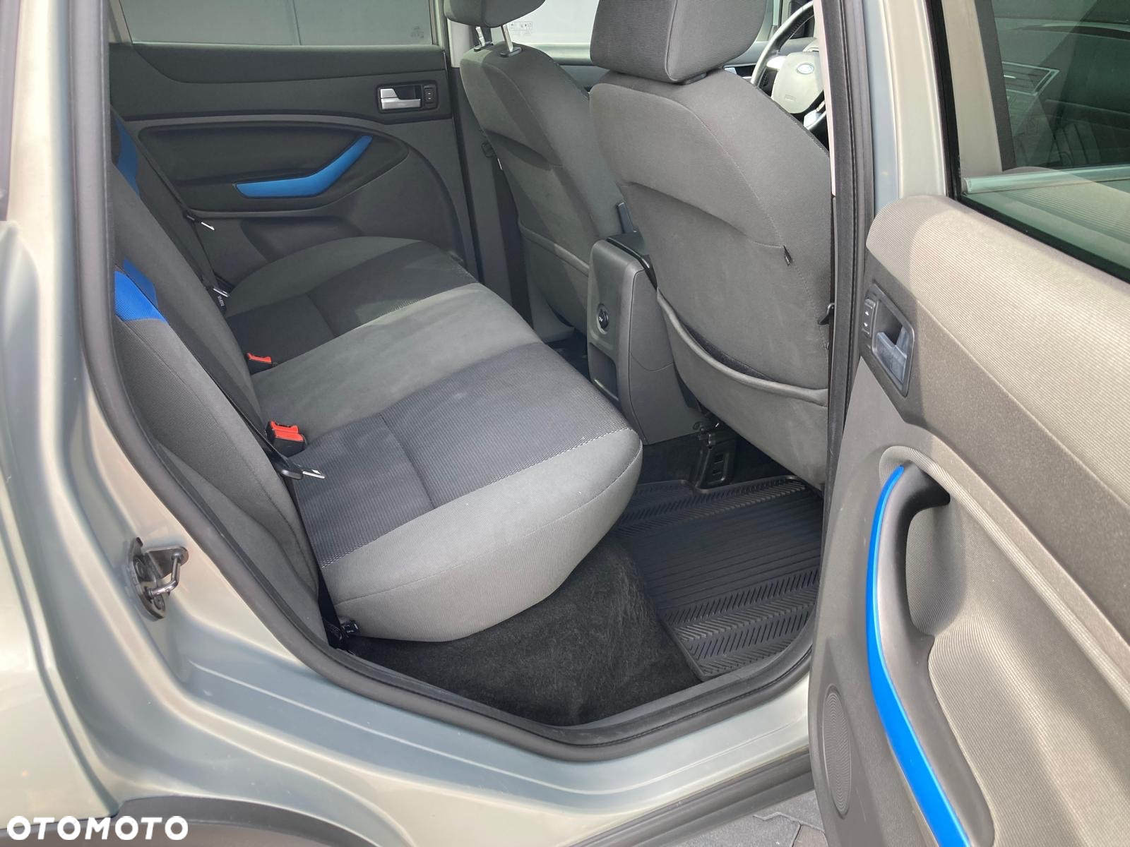 Ford Kuga 2.0 TDCi Titanium - 12