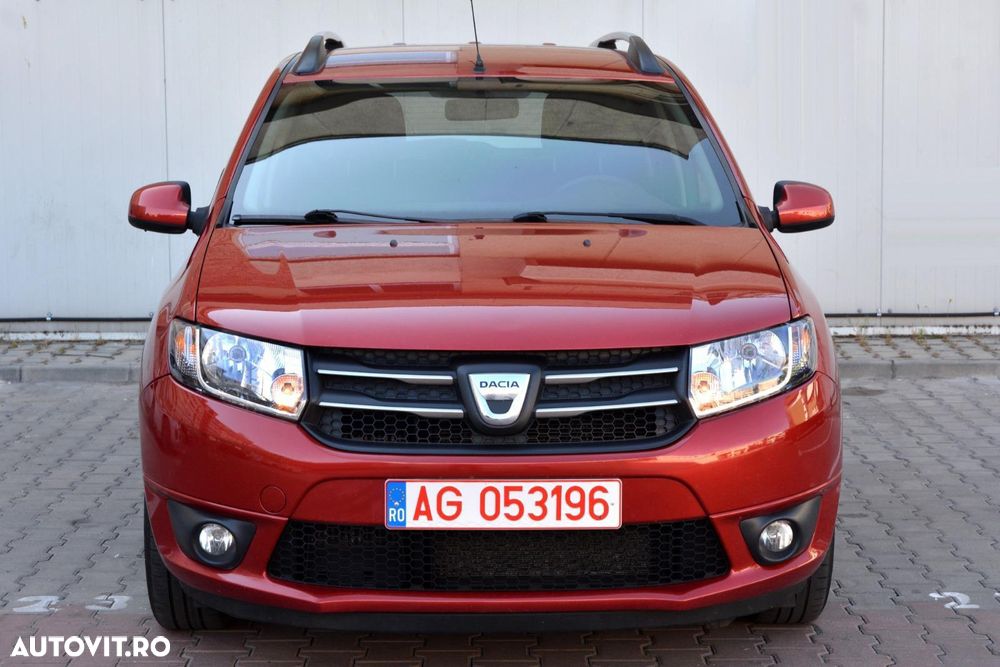 Dacia Logan TCe 90 Laureate - 1
