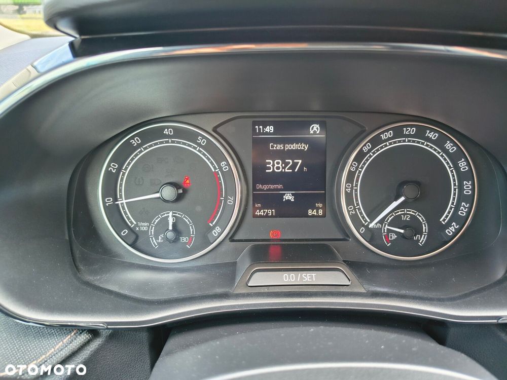 Skoda Fabia - 17