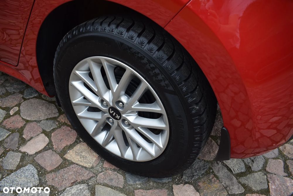 Kia Rio - 9