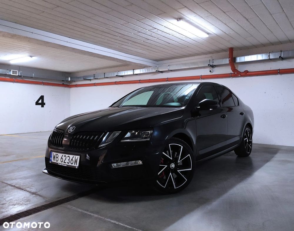 Skoda Octavia 2.0 TSI RS Challenge 245 DSG - 1