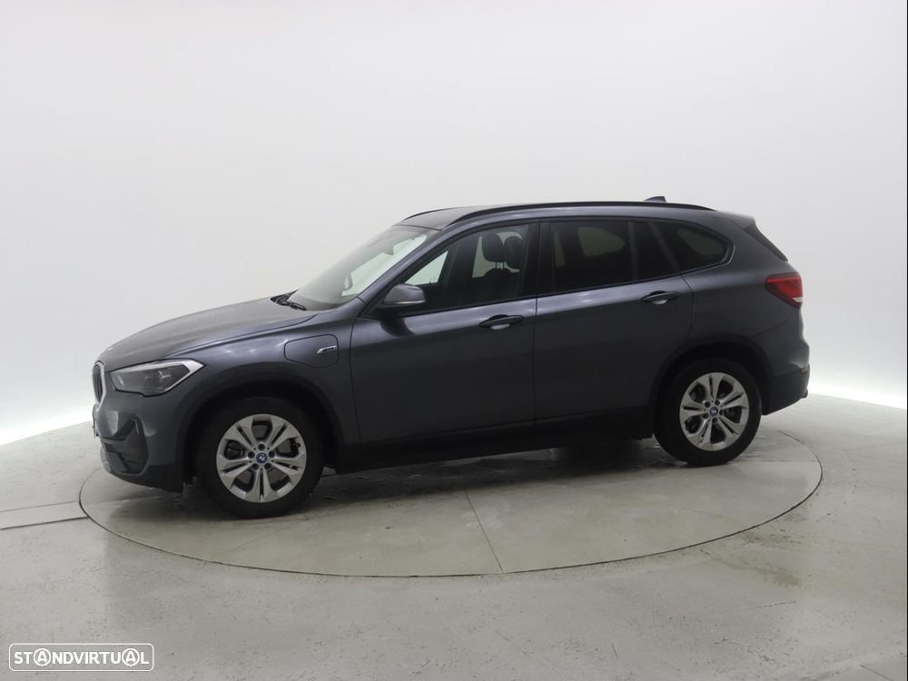 BMW X1 25 e xDrive Corporate Edition - 2