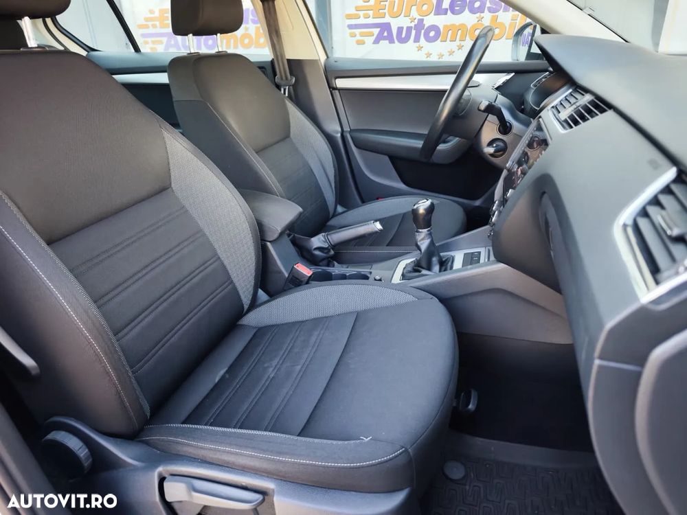 Skoda Octavia 1.6 TDI Ambition - 15