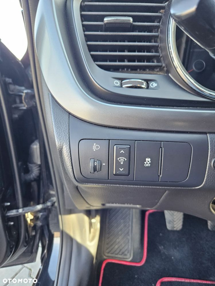 Kia Optima 1.7 CRDi L - 21