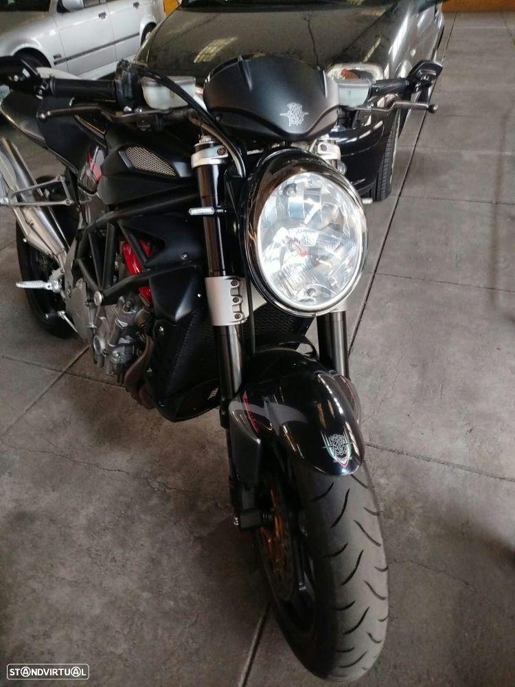 MV Agusta Brutale 910R - 4