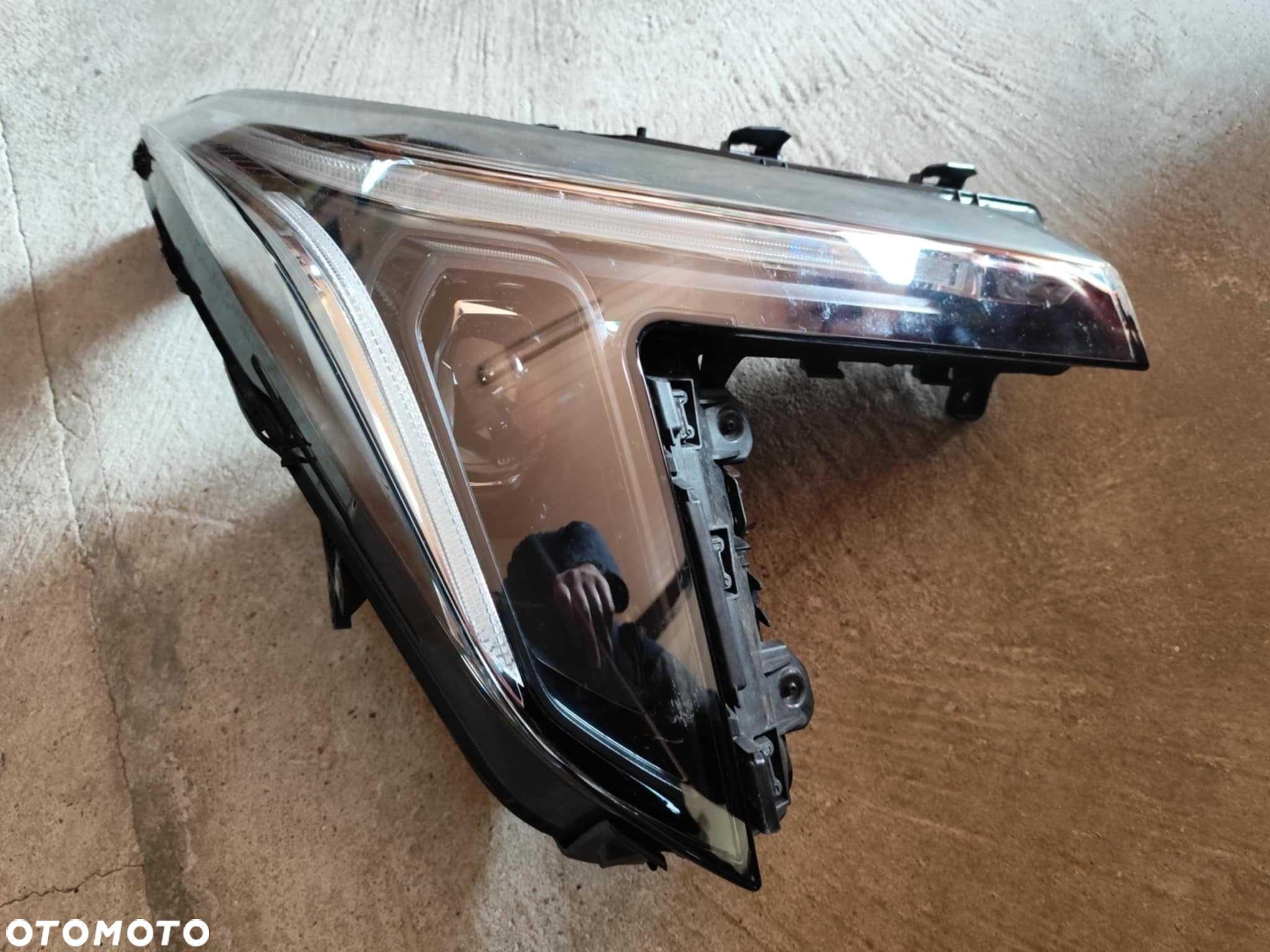 Cadillac XT4 lewy reflektor europejski kompletny 2018-23 - 3
