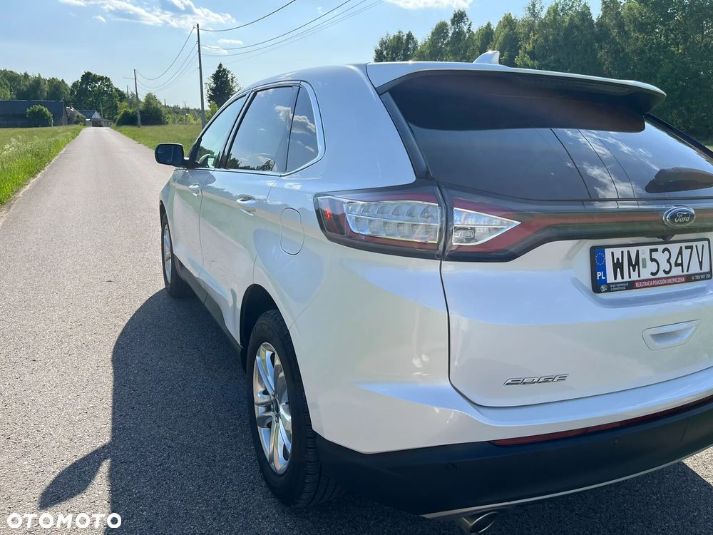 Ford Edge - 11