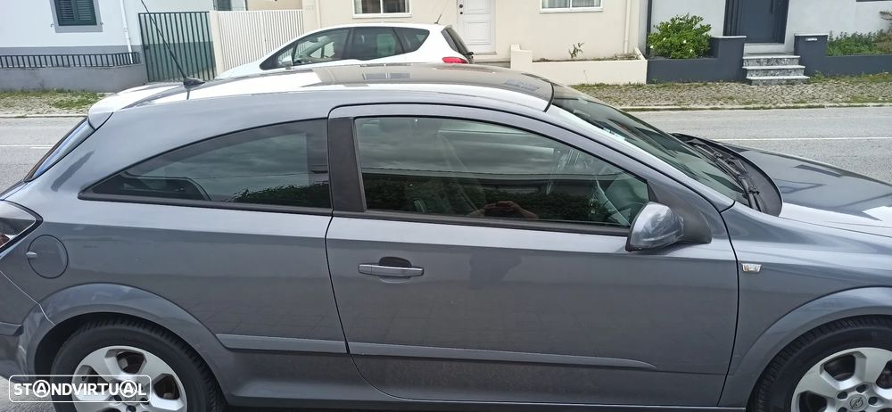 Opel Astra GTC 1.7 CDTI - 16