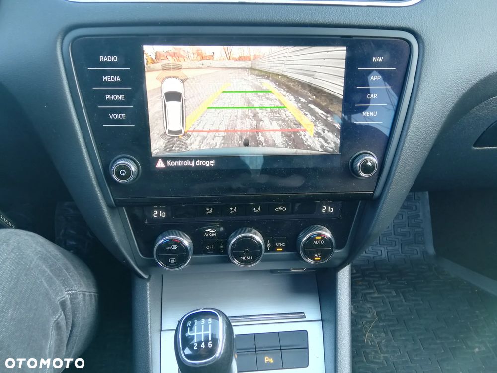 Skoda Octavia 1.0 TSI Drive - 20