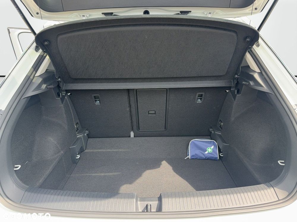 Volkswagen T-Roc - 30