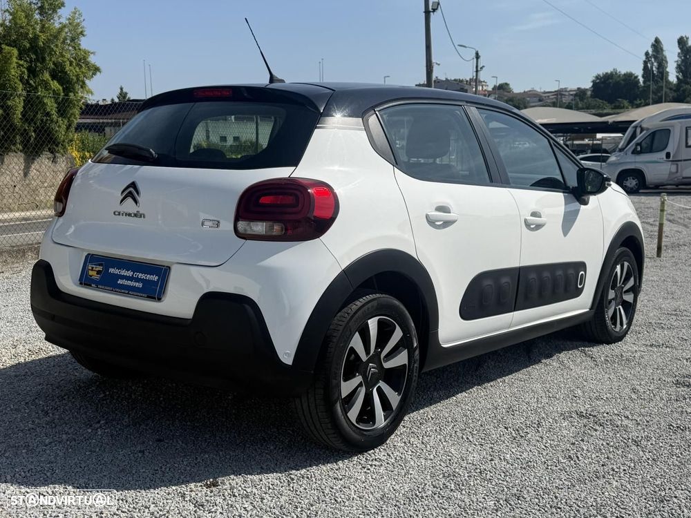 Citroën C3 1.2 PureTech Shine - 10