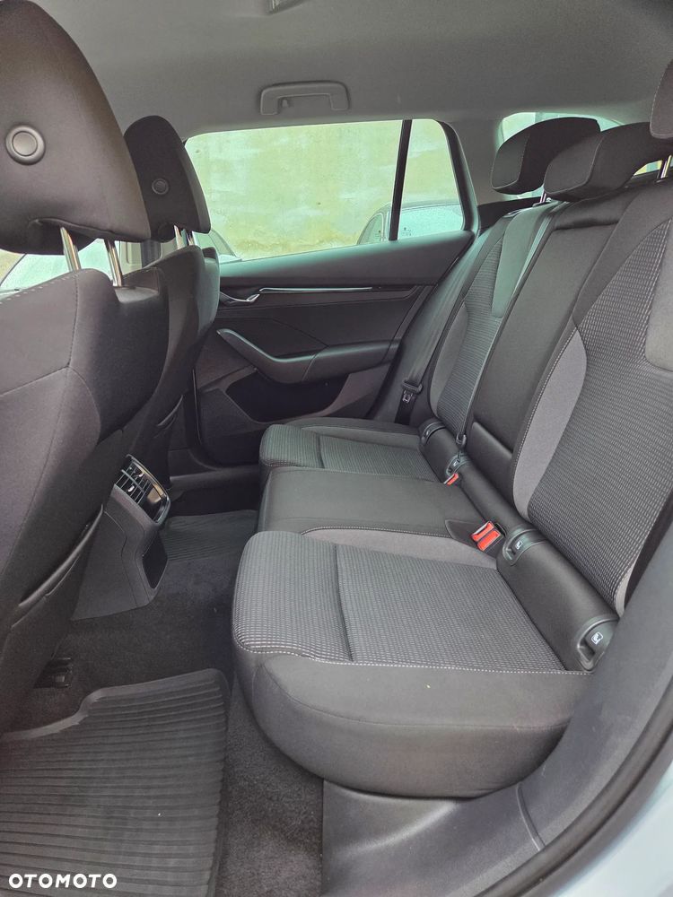 Skoda Octavia 2.0 TDI Ambition - 18