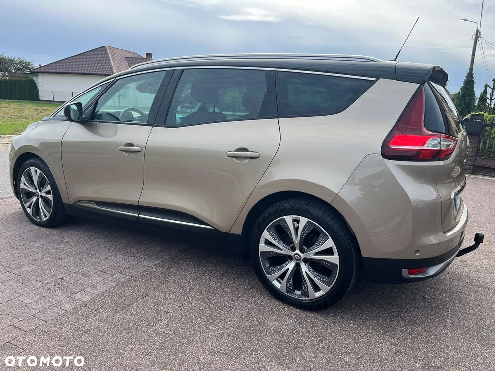 Renault Scenic - 5