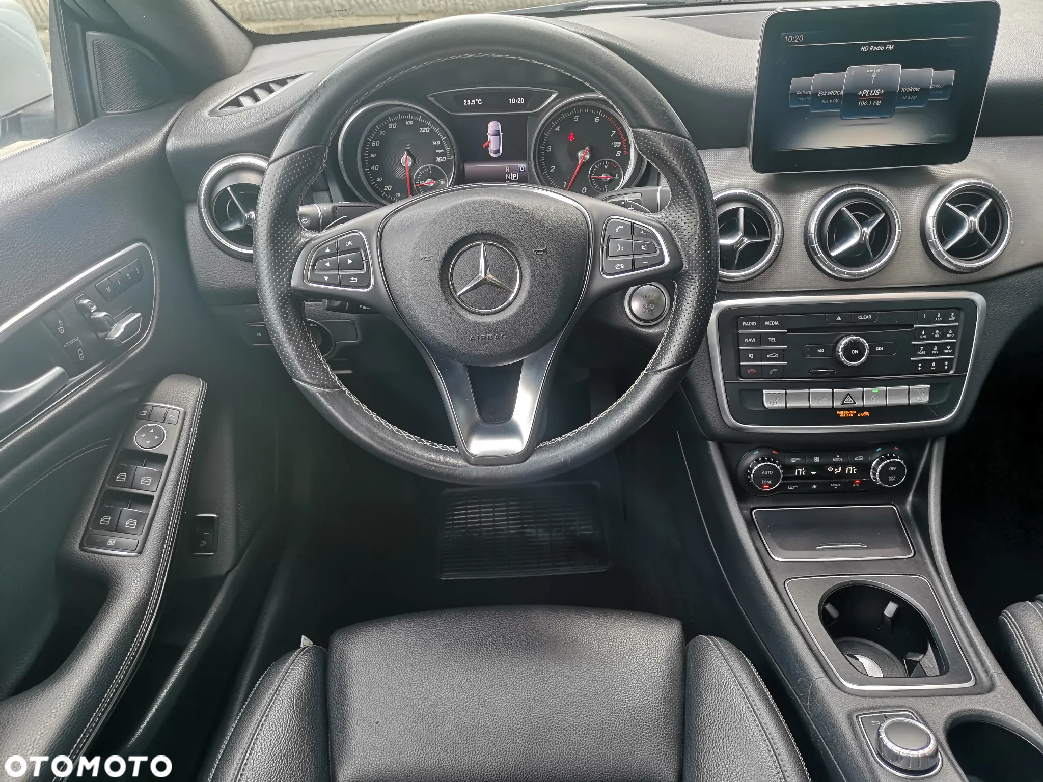 Mercedes-Benz CLA - 8