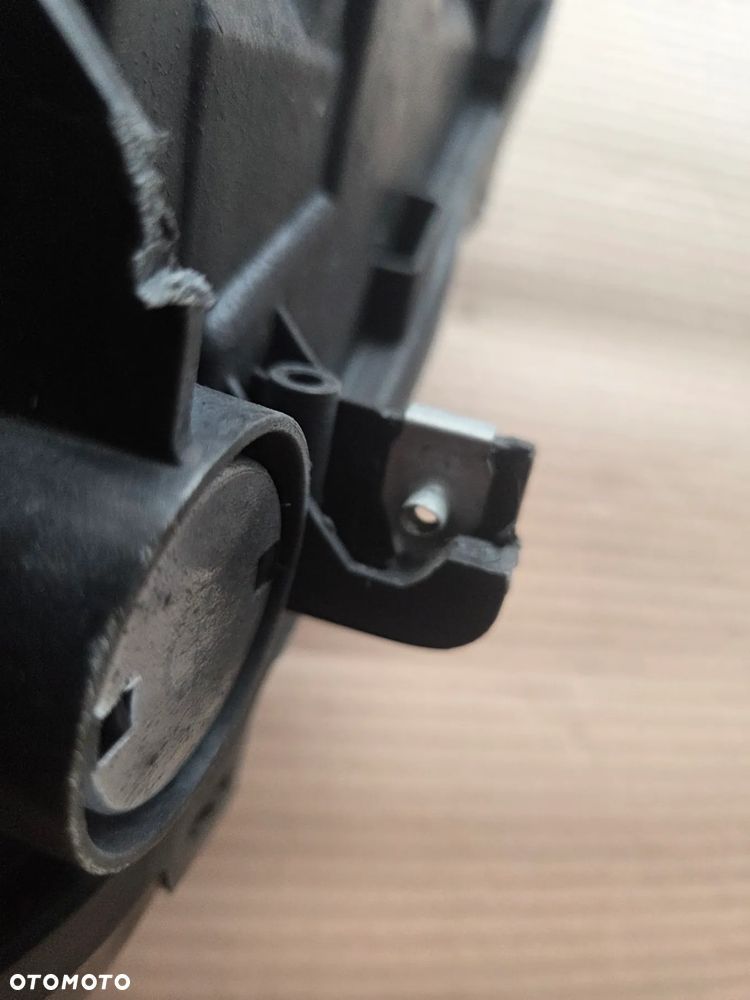 Lampa przednia prawa Citroen C3 Aircross - 8