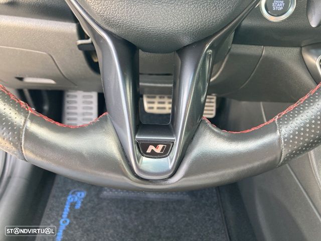 Hyundai i30 1.6 CRDI 48V-Hybrid DCT N-Line - 17