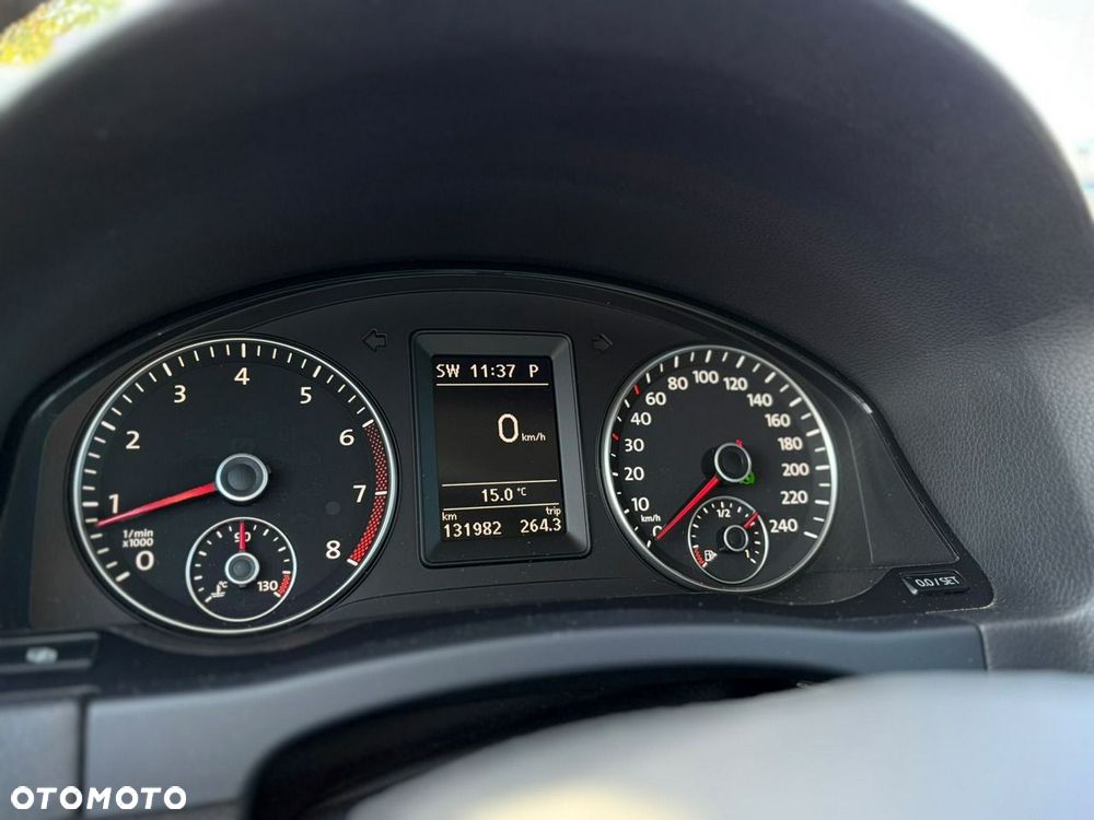 Volkswagen Golf Plus - 11
