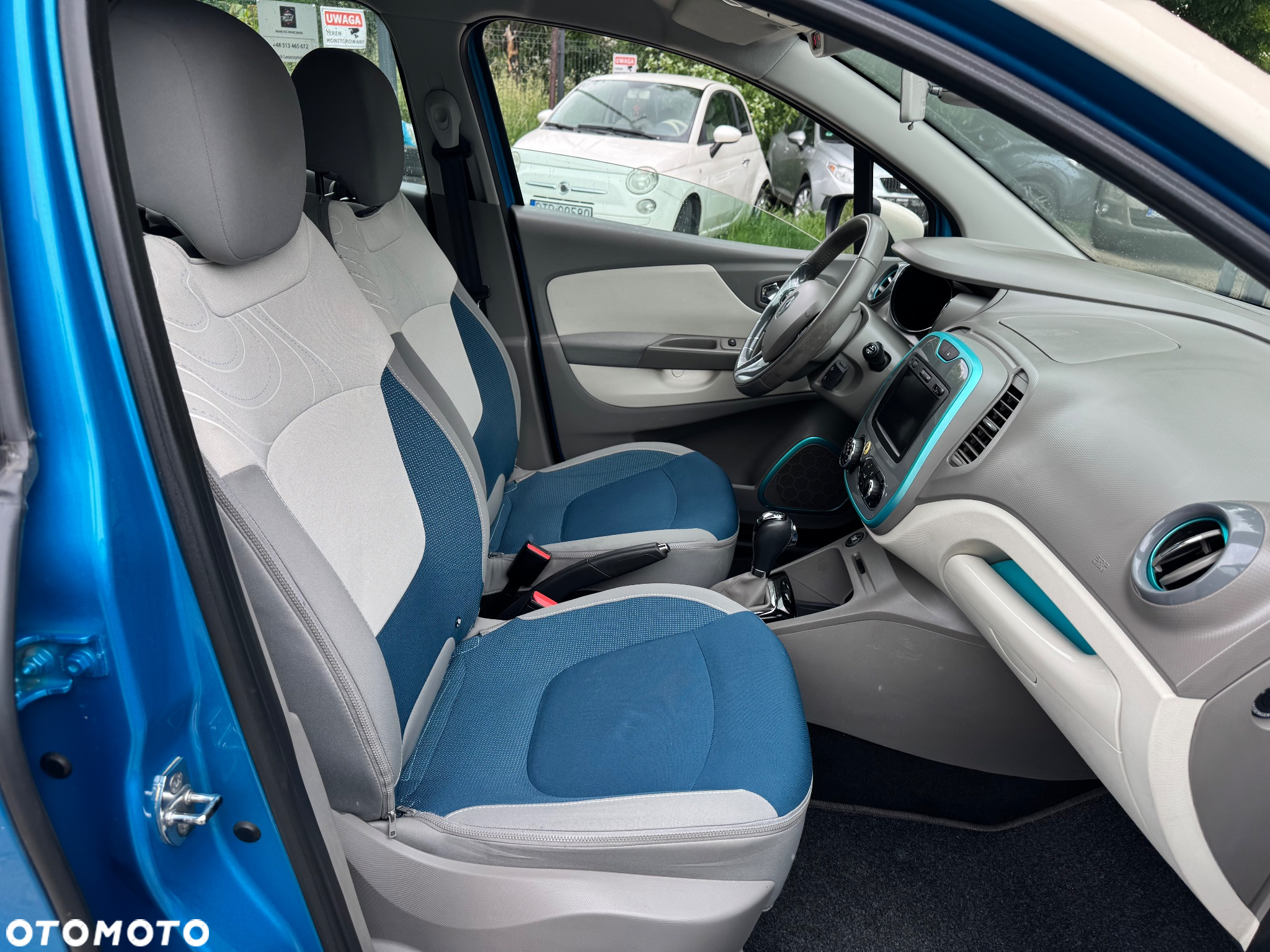 Renault Captur - 23