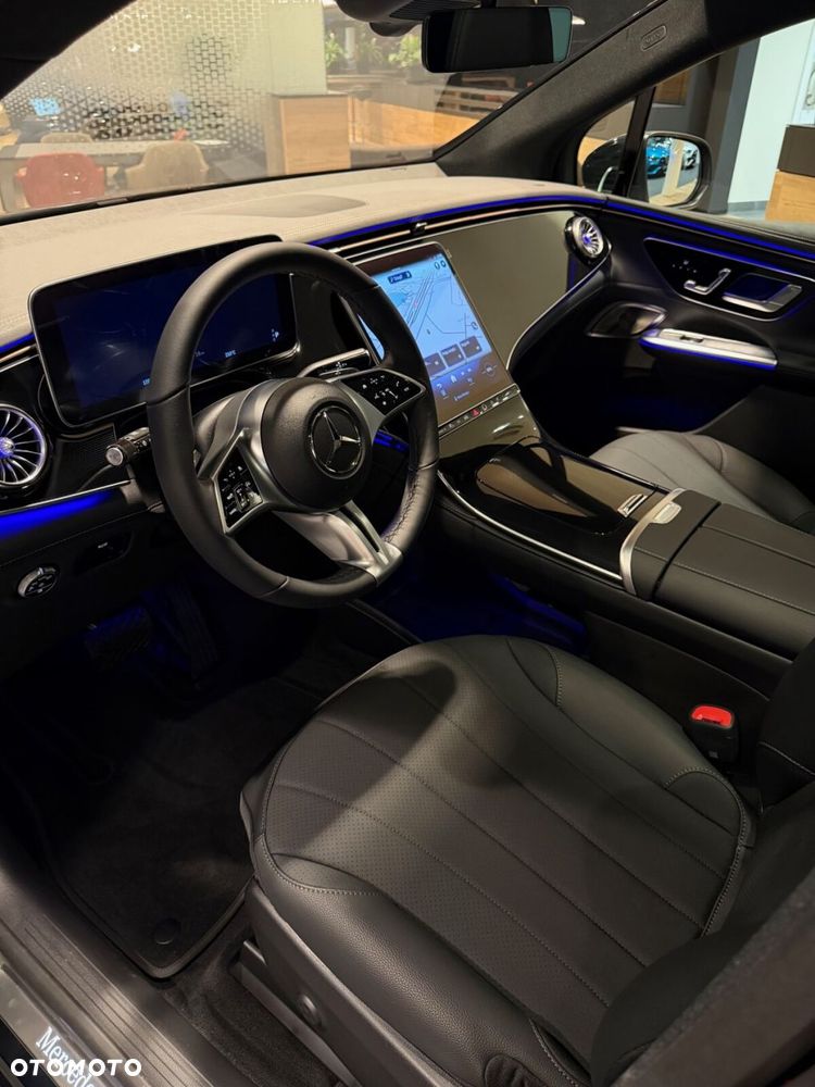 Mercedes-Benz EQE - 15